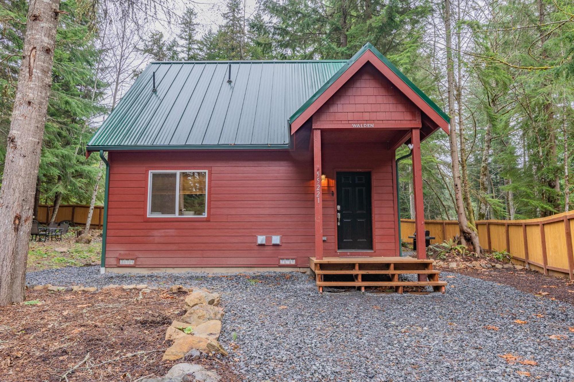 Mt. Rainier Cabin W/Hot Tub 애쉬포드 외부 사진
